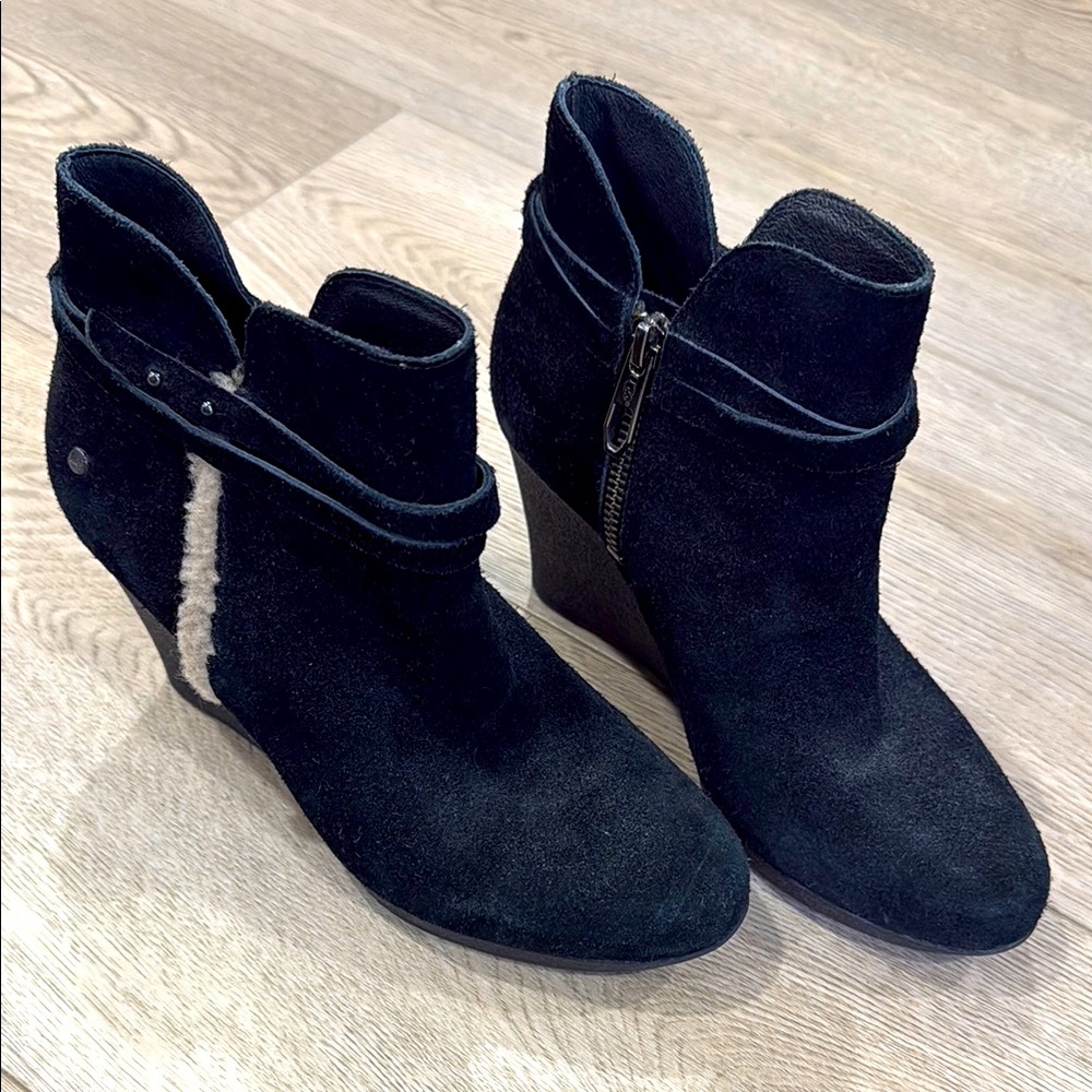 UGG Women's Black Suede Ankle Boots